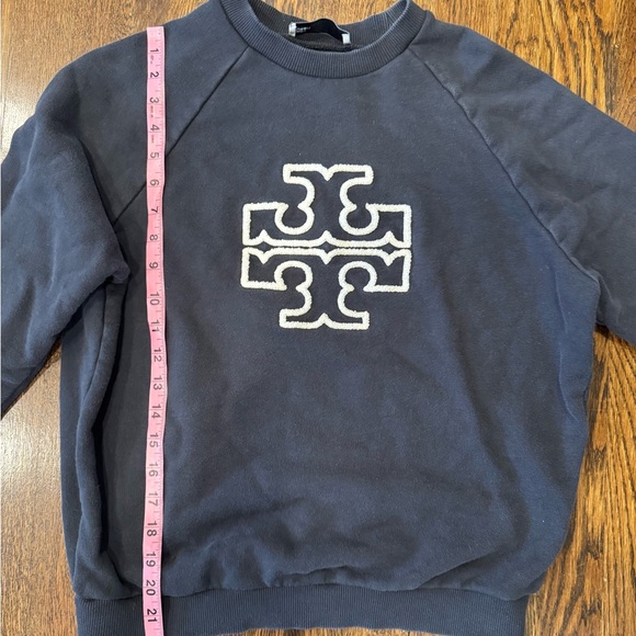 Tory Burch French Terry Crewneck Sweatshirt Size XS Some Fading - Picture 3 of 7